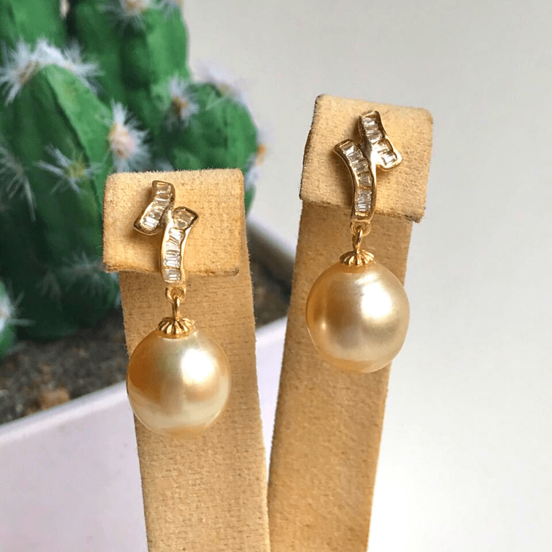 Bijoux en perles naturelles et pierres précieuses