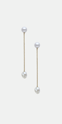 Boucles d’oreilles pendantes fines Gisel B avec perles naturelles sur chaîne dorée