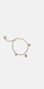 Bracelet Grigri Chipote pas x Gisel B en perles de culture et nacre, bijou artisanal porte-bonheur.