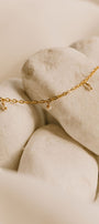 Collier Diana en chaîne dorée avec perles de culture de 2 mm, édition estivale