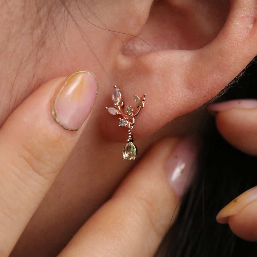 Boucles d’oreilles pendantes Branche de pierre de lune – Élégance mystique en plaqué or, rhodium ou or rose - Zyrola