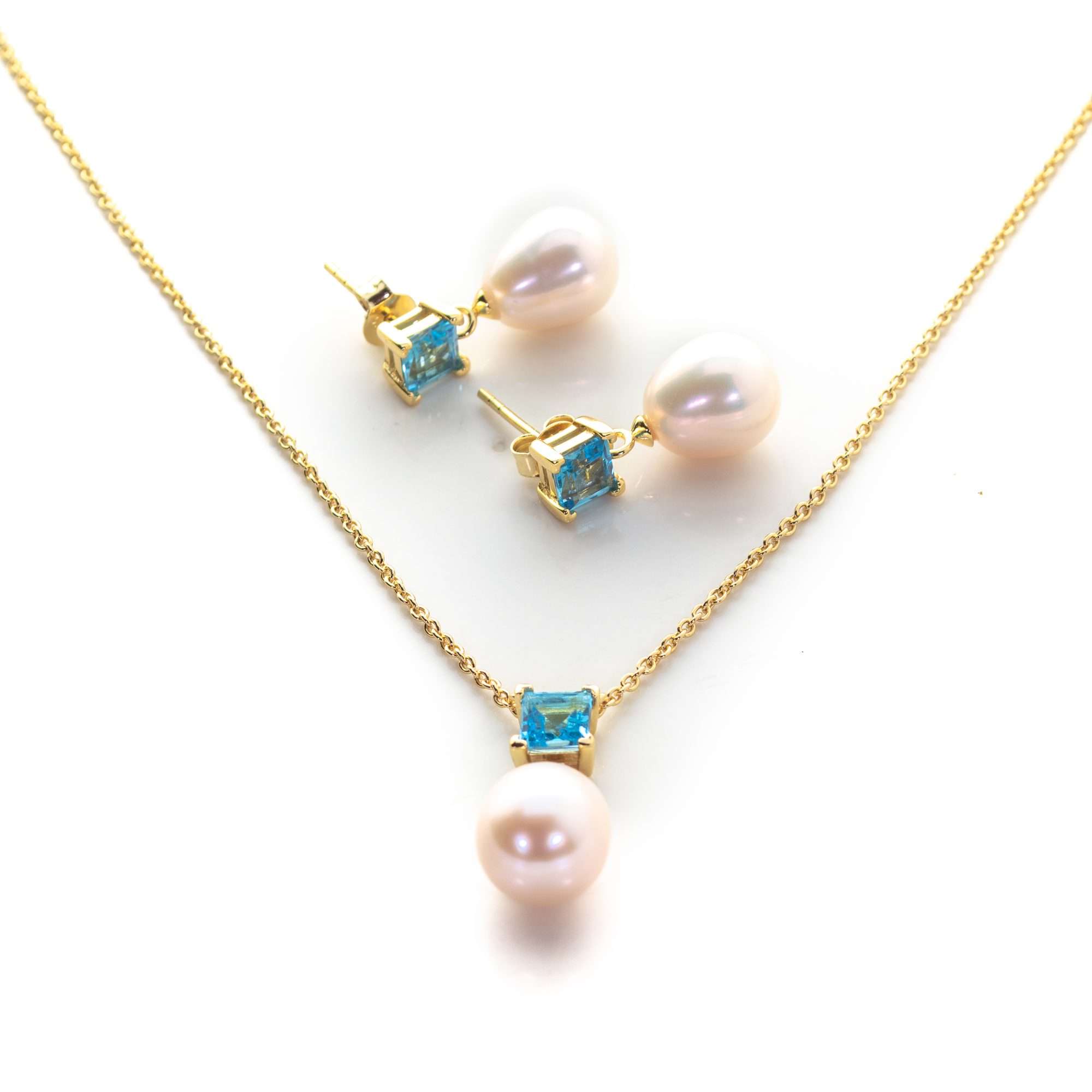 5 MM Swiss Blue Topaz Stone & 9 MM Cultured Freshwater Pearl Ankara Set - Zyrola