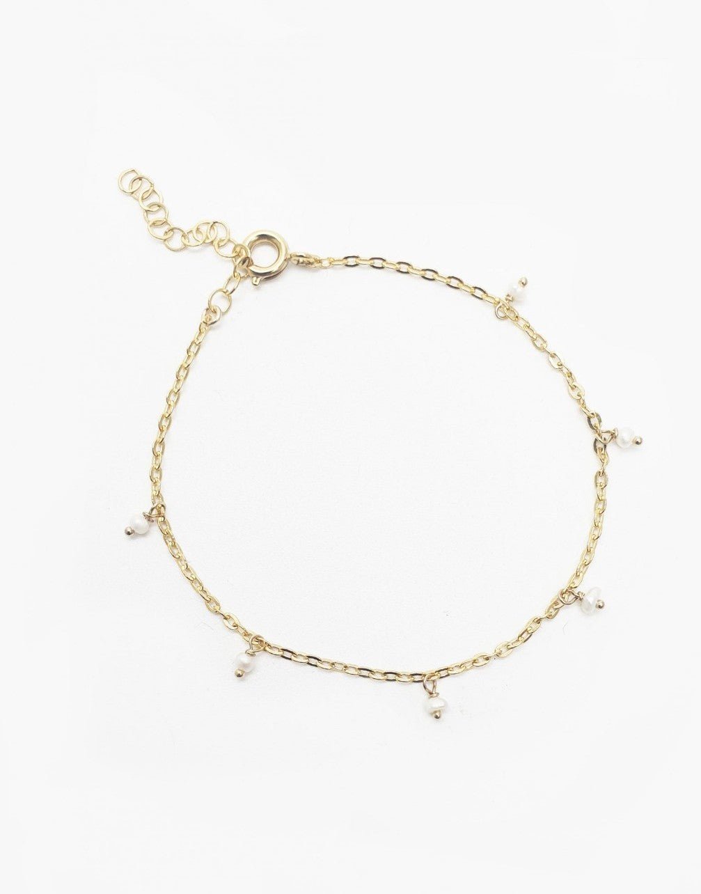 Bracelet Diana en plaqué or 24 carats avec perles de culture de 2 mm.