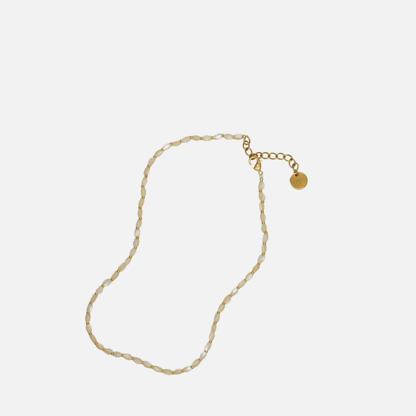 Collier Brune en perles de nacre