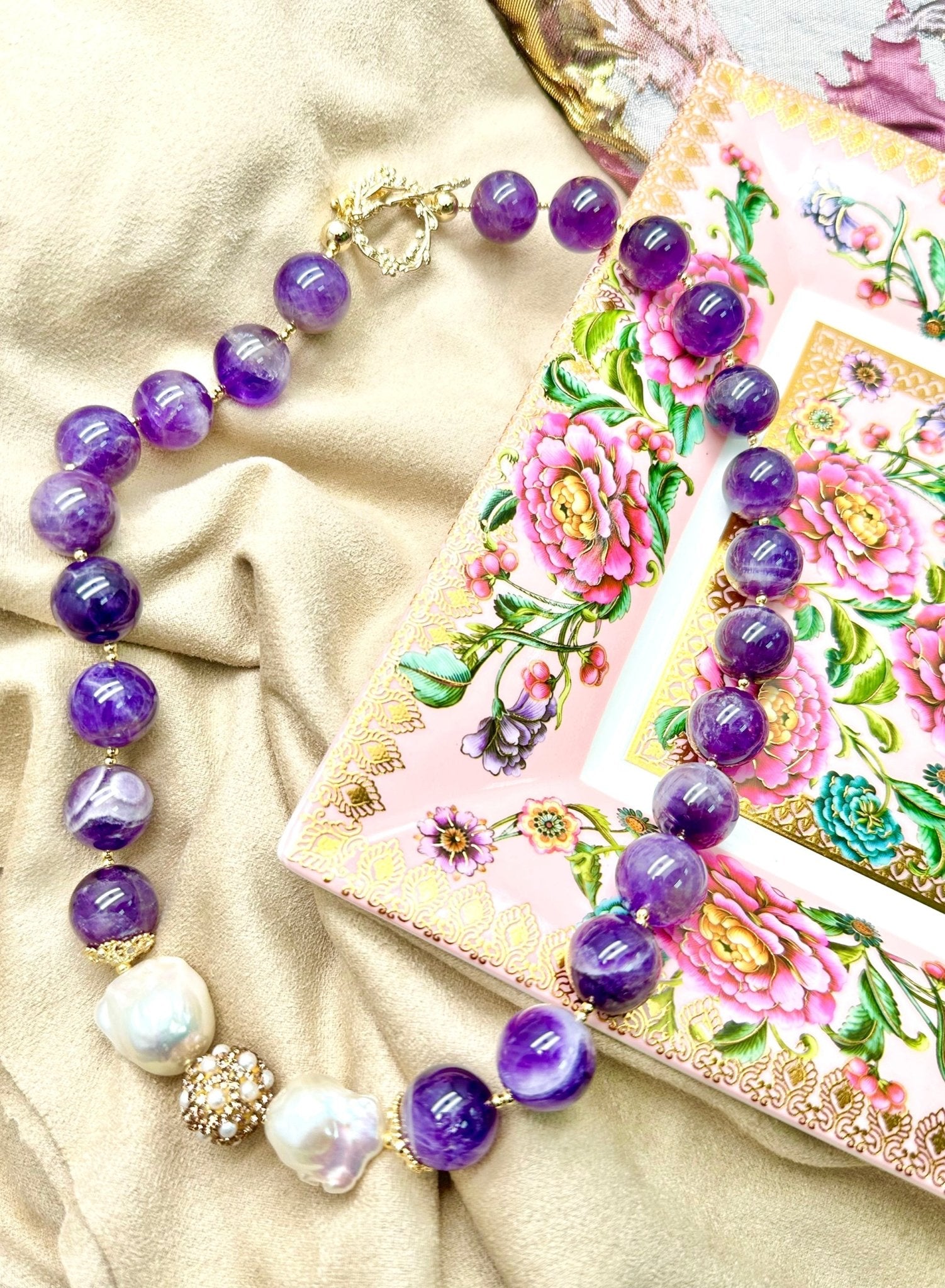 Amethyst With Baroque Pearl Statement Necklace KN046 - Zyrola
