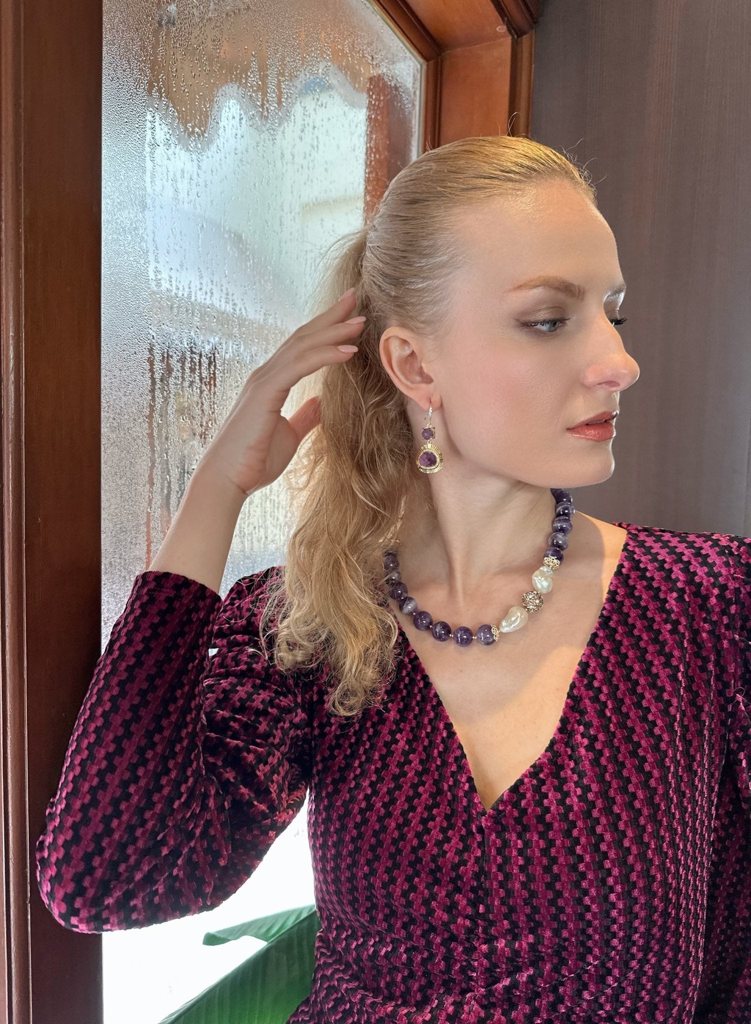 Amethyst With Baroque Pearl Statement Necklace KN046 - Zyrola
