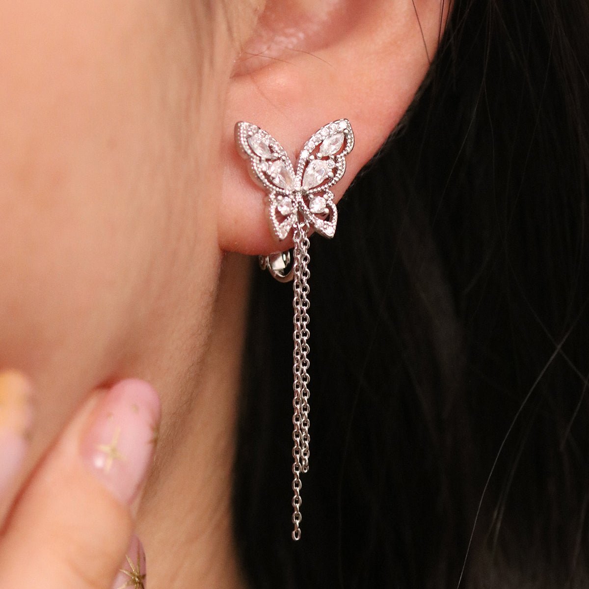 Boucles d’oreilles Papillon Pendantes à Clip – Design raffiné en plaqué or, rhodium ou or rose - Zyrola
