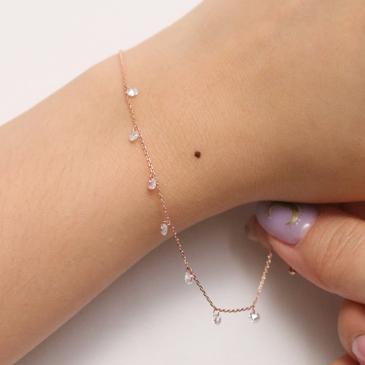 Bracelet Seven Drops Cubic – Élégance délicate en plaqué or, argent sterling ou or rose - Zyrola