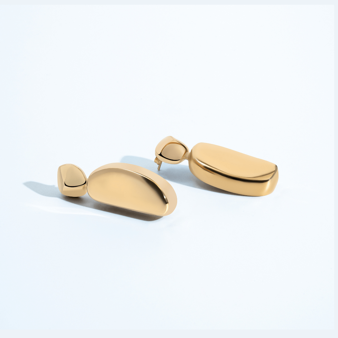 Chloe Gold Earrings - Zyrola