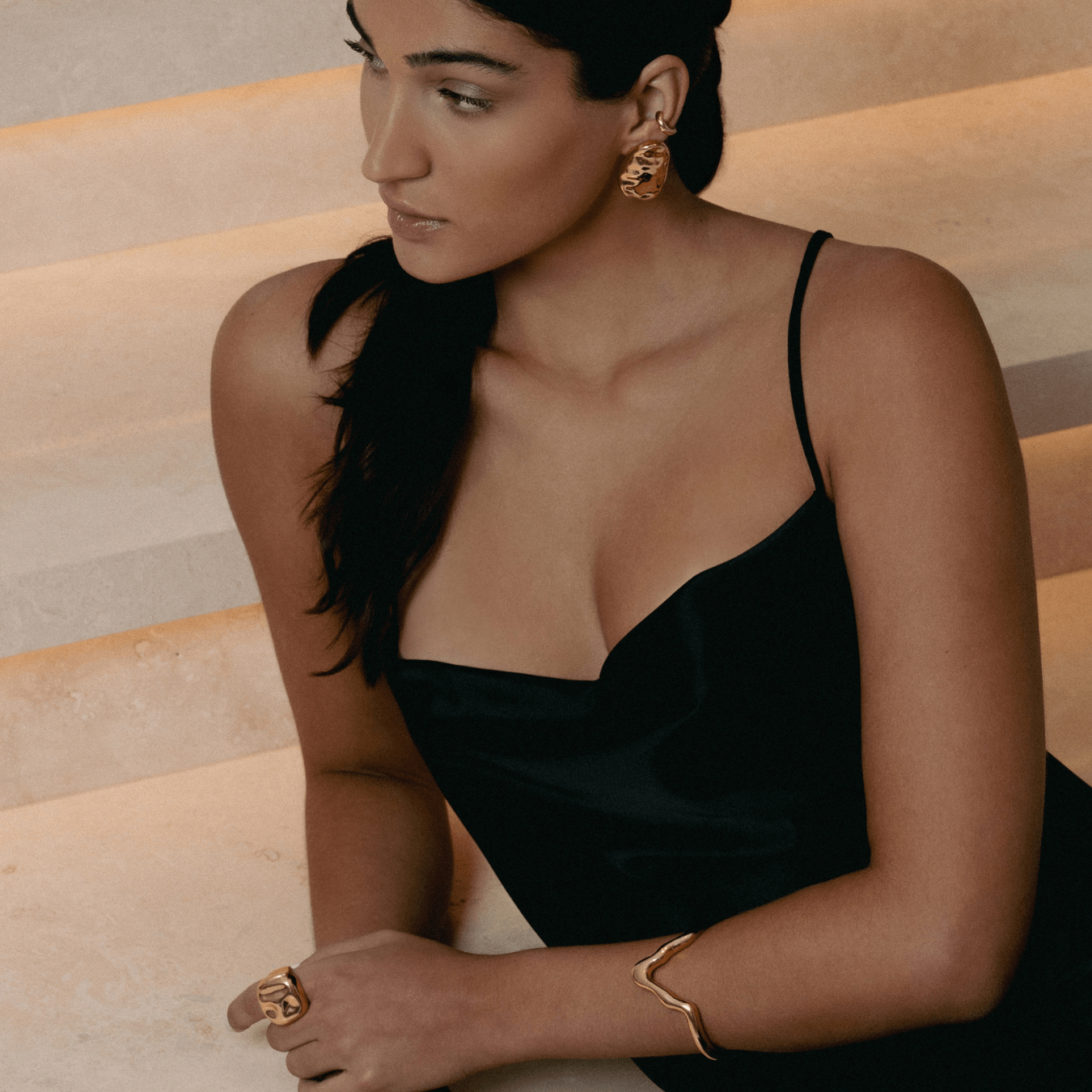 Claudia Gold Earrings - Zyrola