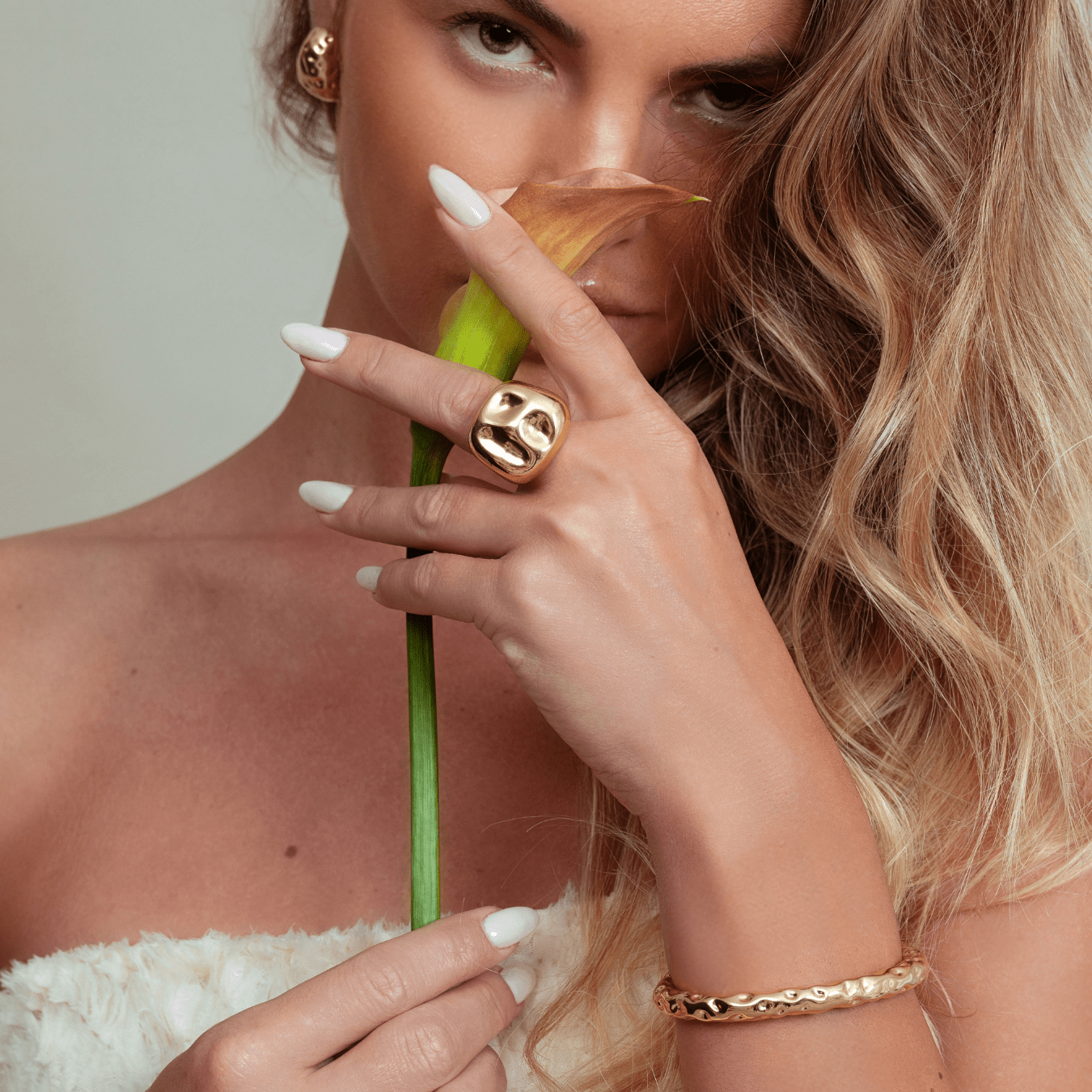 Collins Gold Bracelet - Zyrola