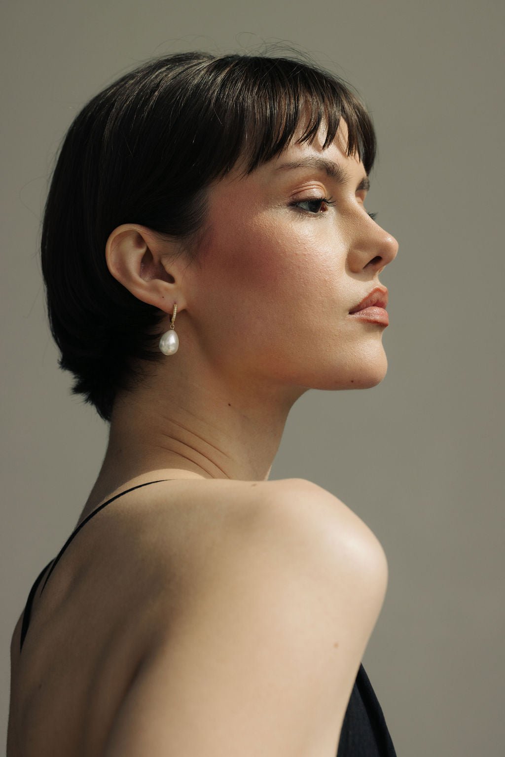Créoles Emma nacres roses ou blanches - Zyrola