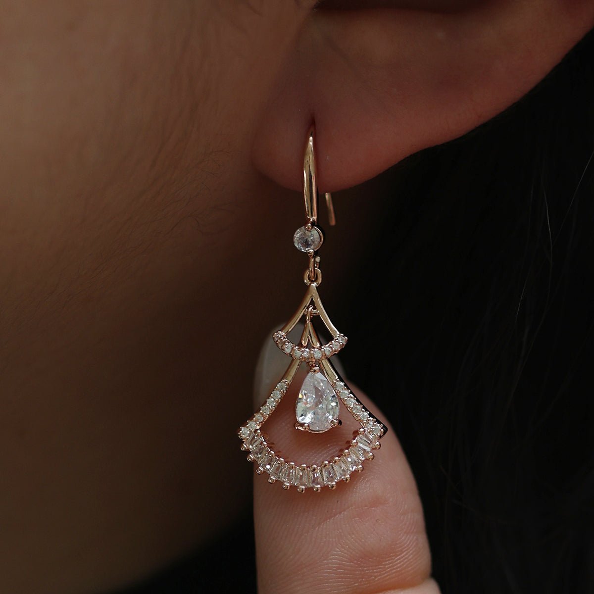 cubic hook drop earrings - Zyrola