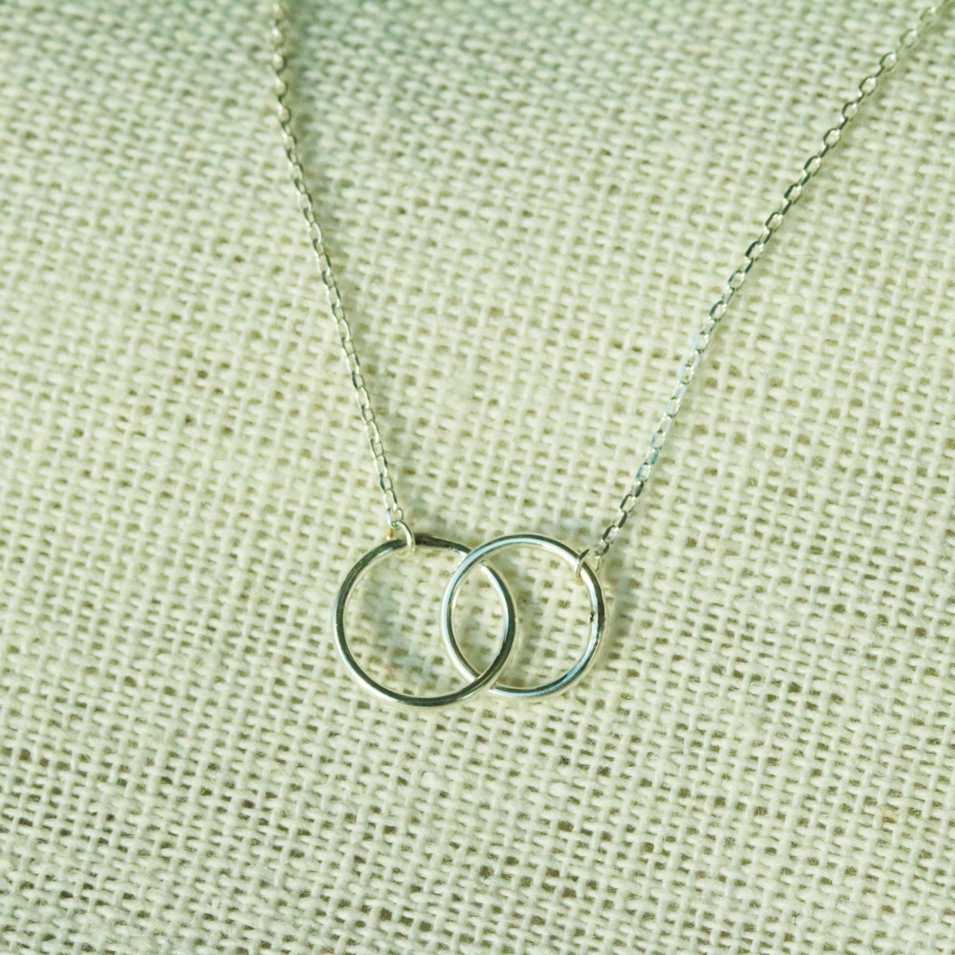 Double circles bracelet - Zyrola