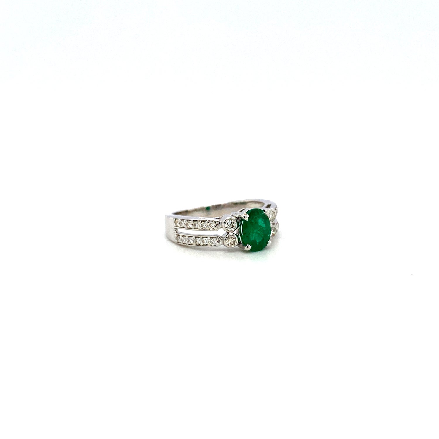 Emerald and Diamond Ring in 18K White Gold - KGR 15903 - Zyrola