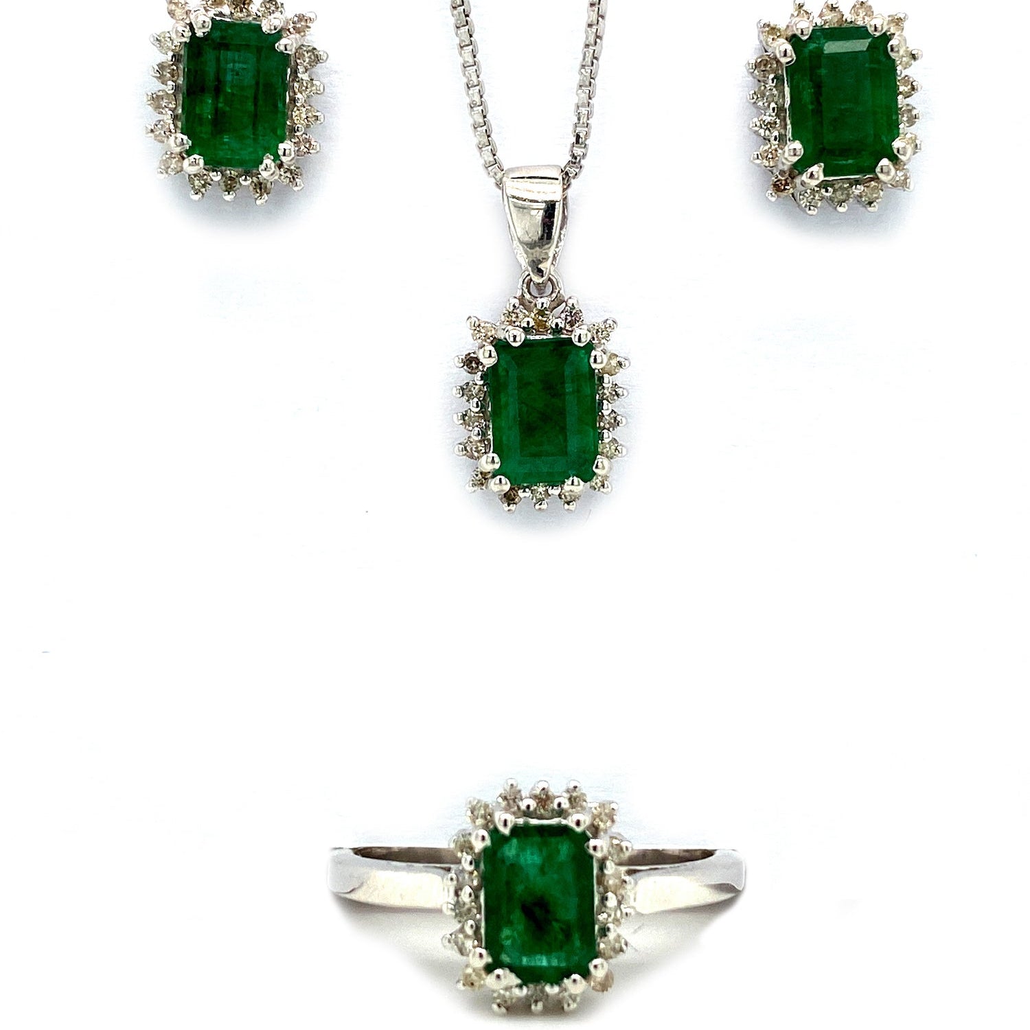 Emerald Jewellery Set in .925 Sterling Silver - KSS 60423 - Zyrola