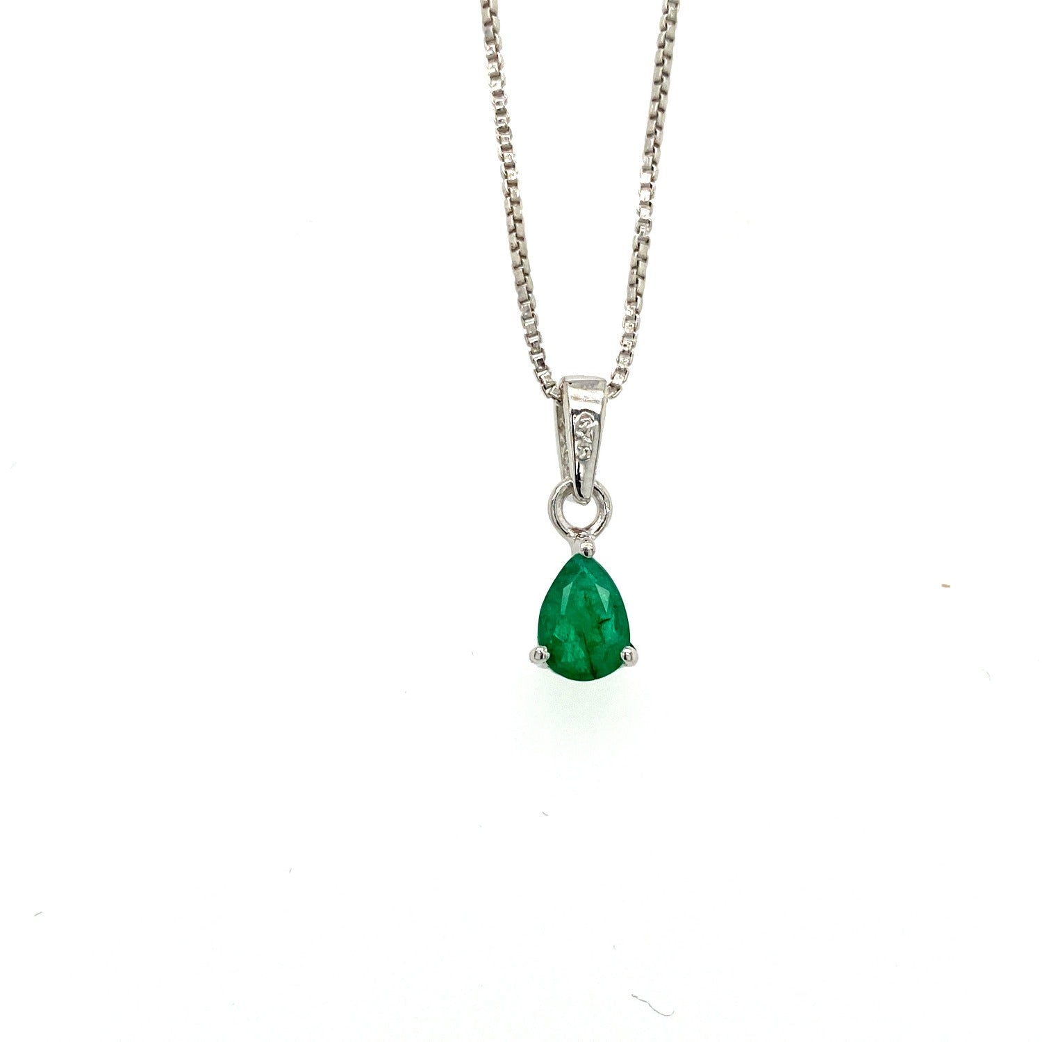 Emerald Pendant in .925 Sterling Silver - KSP 38331 - Zyrola