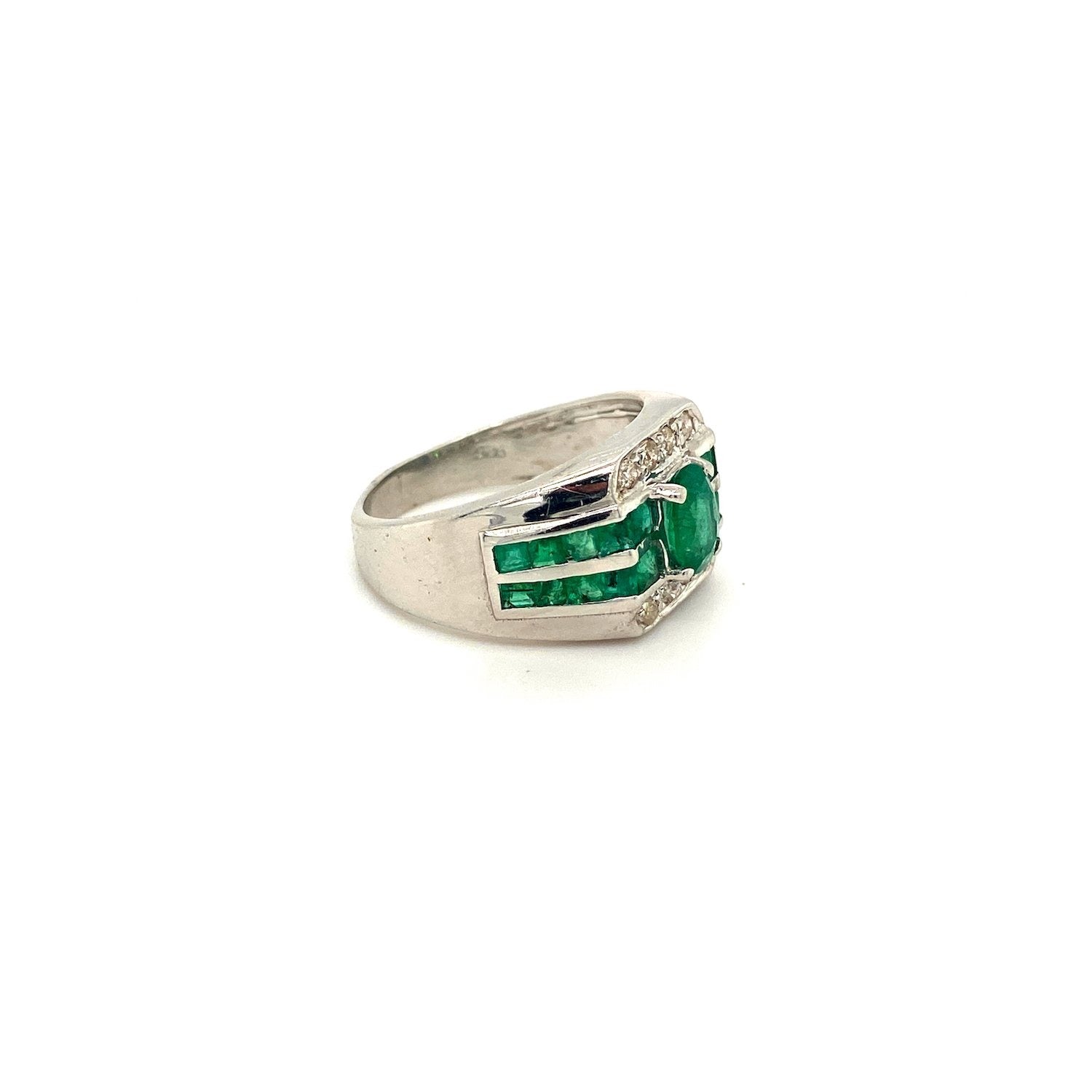 Emerald Ring in .925 Sterling Silver - KSR 19260 - Zyrola