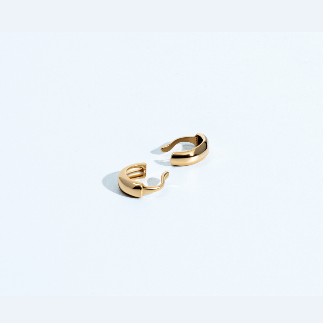 Gabrielle Gold Ear Cuff - Zyrola