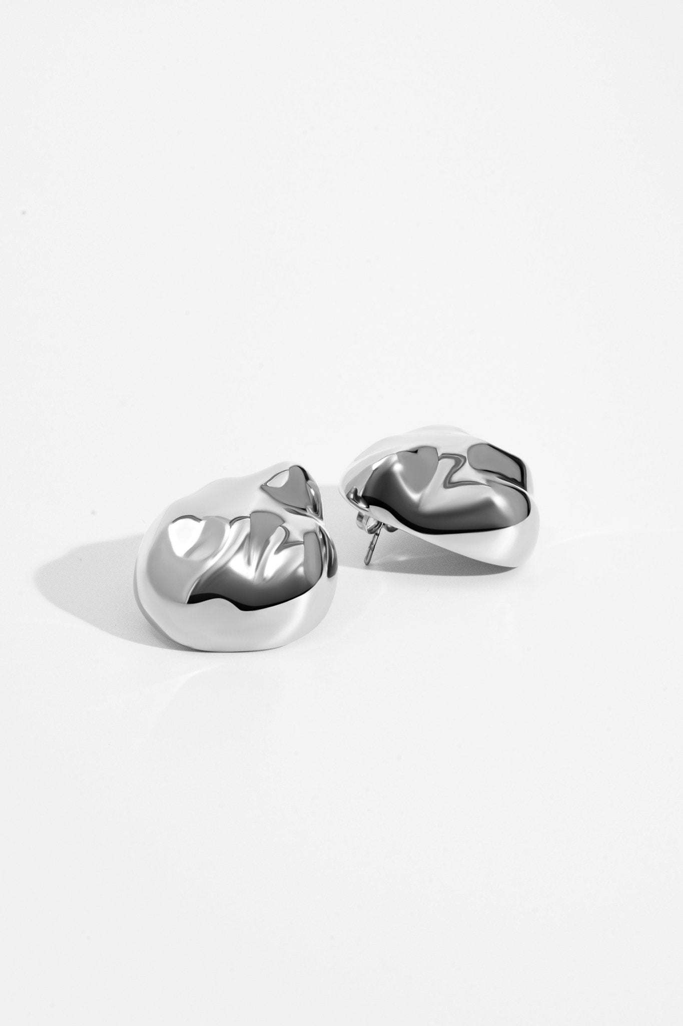 Giselle Gold Earrings - Zyrola