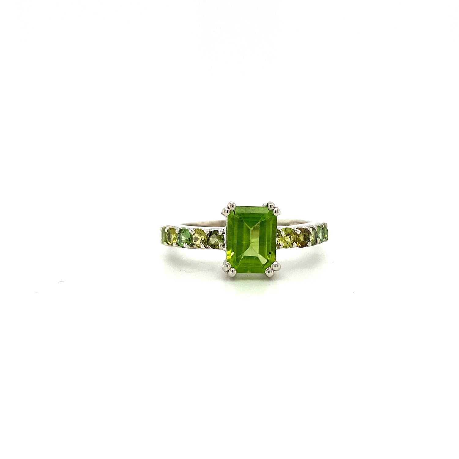 Peridot Ring in .925 Sterling Silver KSR - 13339 - Zyrola