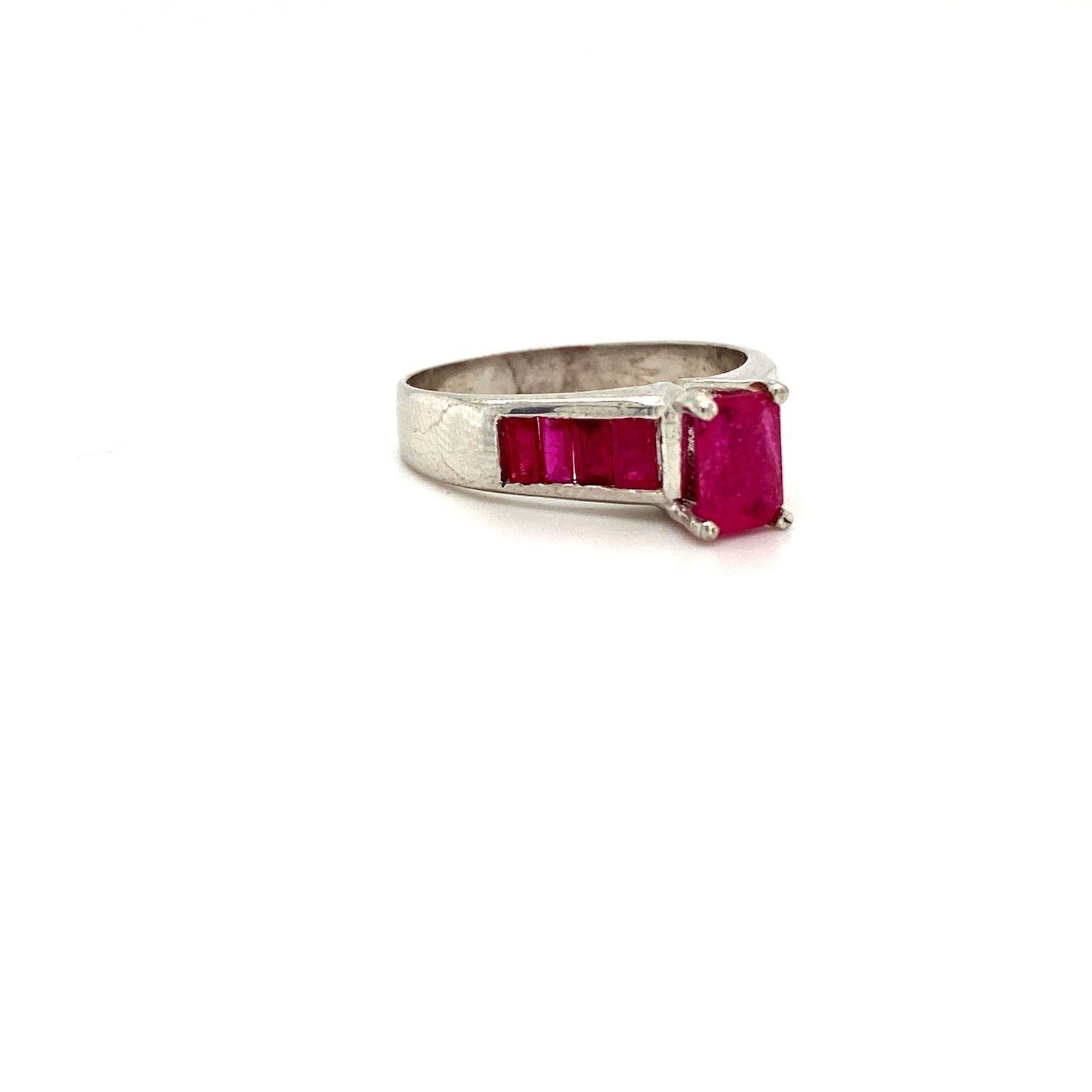 Ruby Ring in .925 Sterling Silver - KSR 2531 - Zyrola