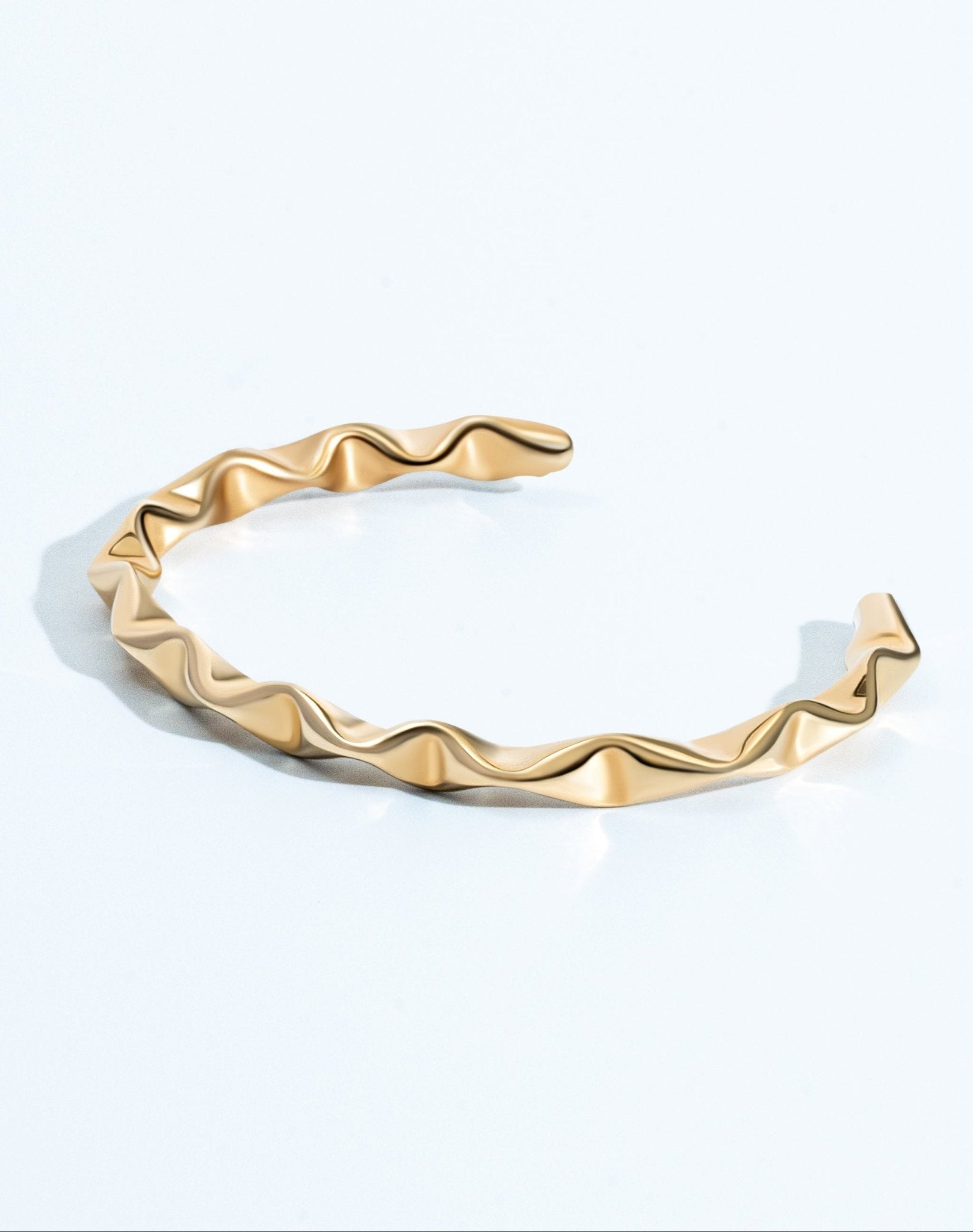 Sabrina Gold Bracelet - Zyrola