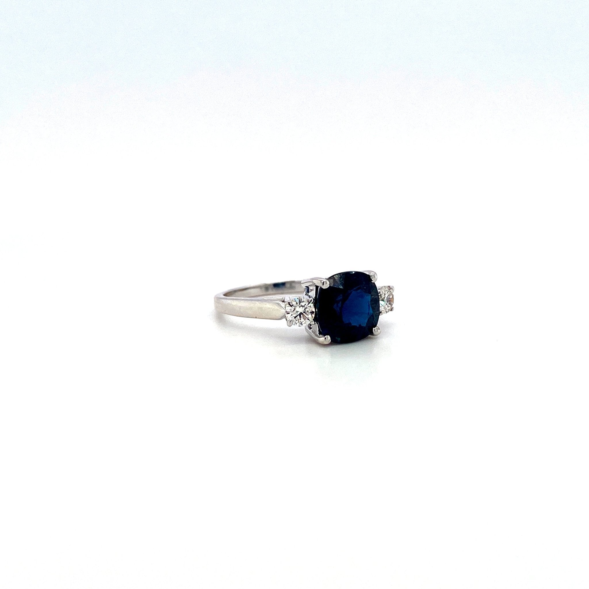 Sapphire and Diamond Ring in 18K White Gold - KGR 16914 - Zyrola