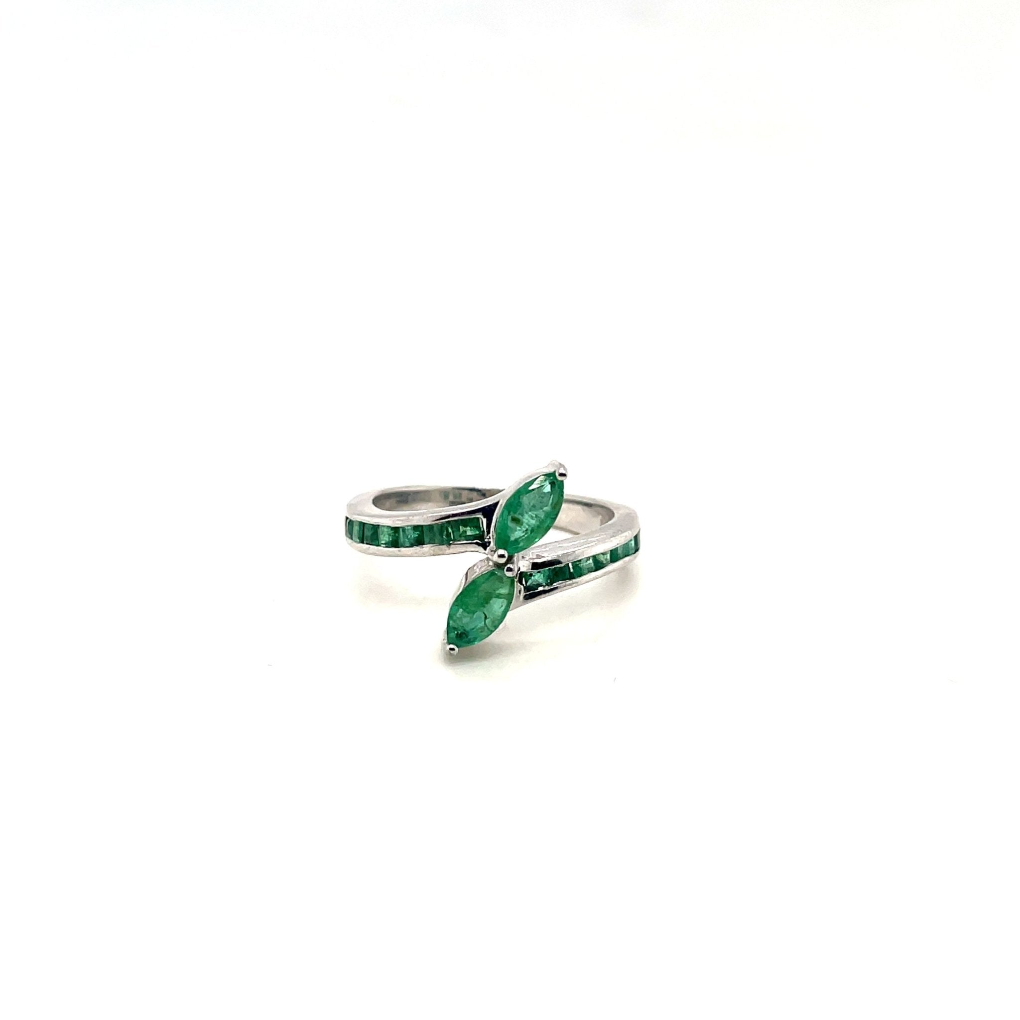 Sapphire Ring in .925 Sterling Silver - KSR 16247 - Zyrola