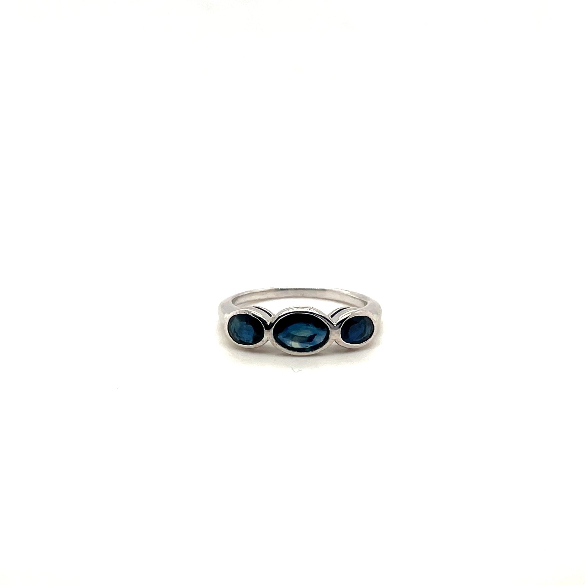 Sapphire Ring in .925 Sterling Silver - KSR 16304 - Zyrola