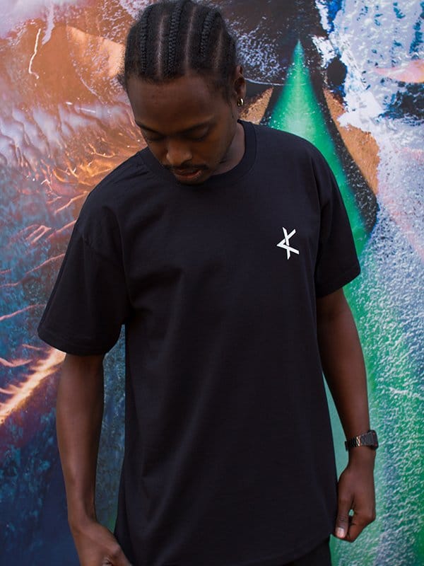 T-shirt Totem - Black - Zyrola