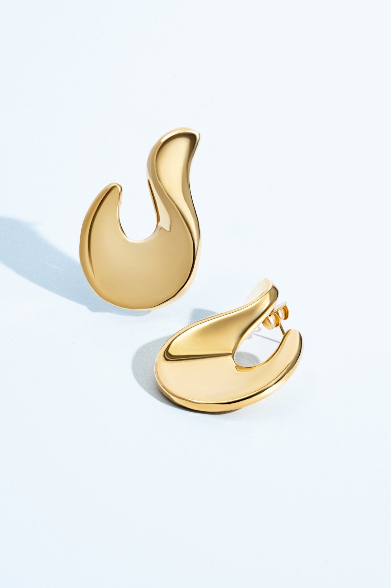 Valentina Gold Earrings - Zyrola